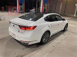 Kia Cadenza